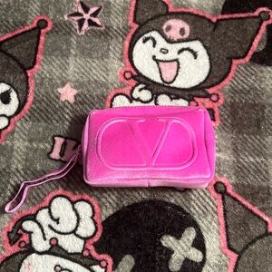 VALENTINO BORN IN ROMA POUCH🌸